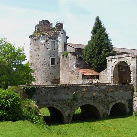 Chateau De La Galissonniere Le Pallet Екстериор снимка