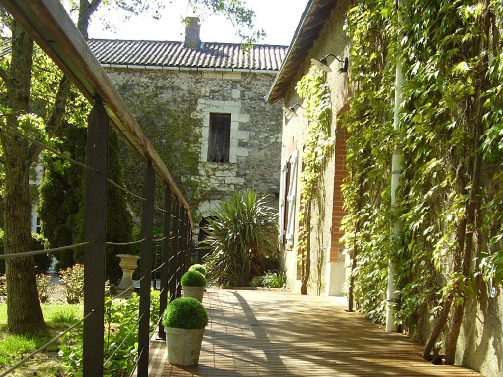 Chateau De La Galissonniere Le Pallet Екстериор снимка